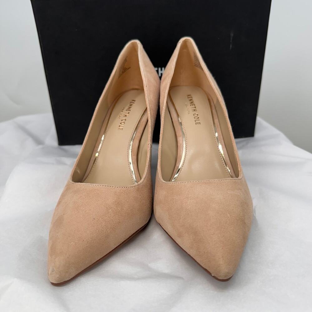 KENNETH COLE New in Box Romi Pump Heels in Buff Neutral  // 11 - Picture 3 of 12